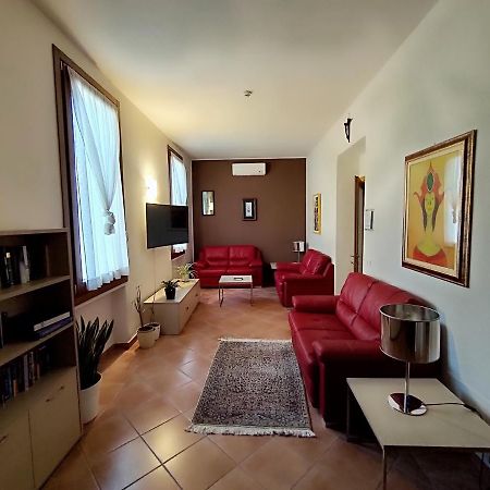 베로나 Domus San Bernardino B&B 외부 사진