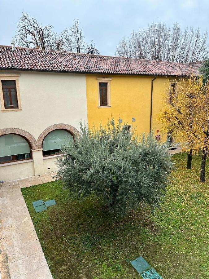 베로나 Domus San Bernardino B&B 외부 사진